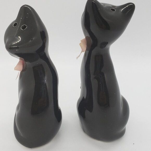 𝅺Black Cats Green Eyes Pink Bows & Flowers Vintage Salt & Pepper Shaker Set - Picture 2 of 11